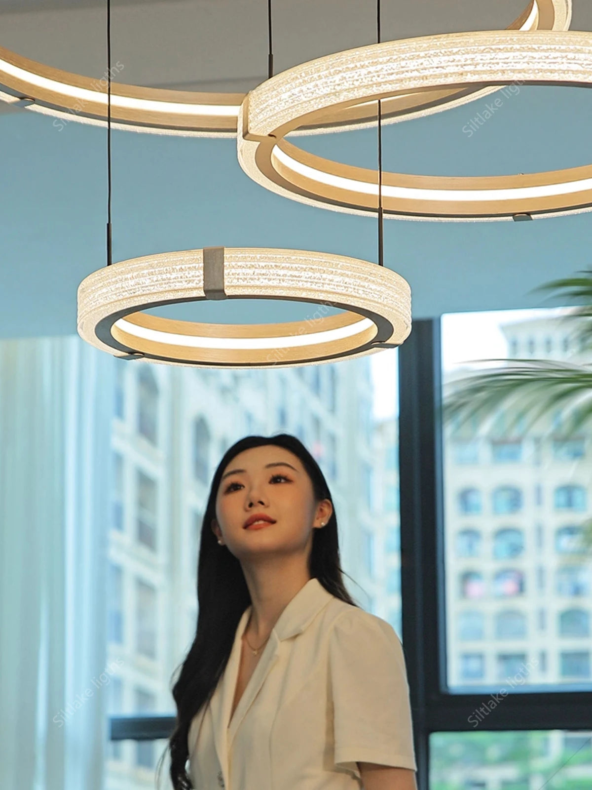 Modern design creative round simple chandelier ring Lights suitable for living room bedroom restaurant home round Pendant Lights